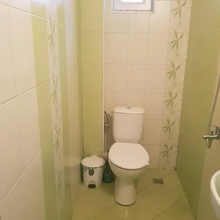 招待所 Guest Radost