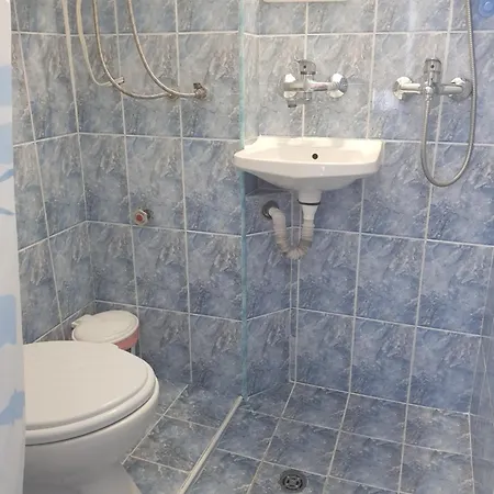 Guest Radost 招待所 巴尔奇克