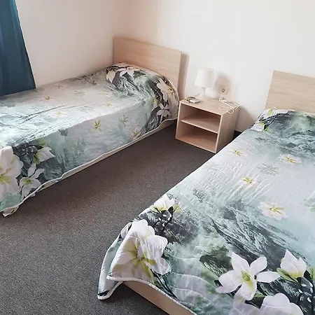 Guest Radost 招待所 巴尔奇克