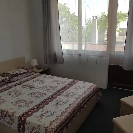 Πανσιόν Guest Radost Μπαλτσίκ