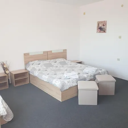Vendégház Guest Radost Balcsik