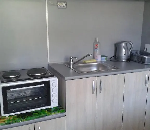 Guest Radost Πανσιόν